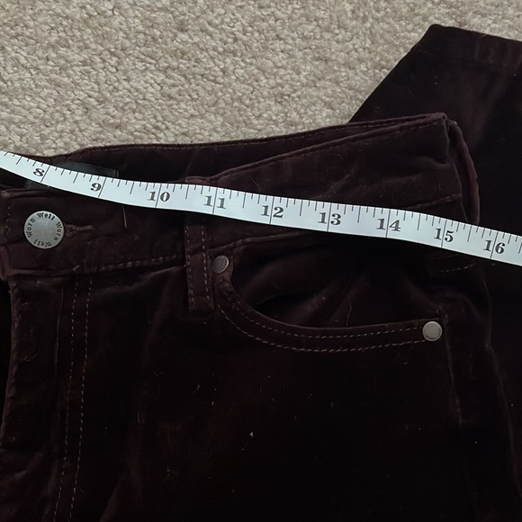 “Well worn- Pants size 29” - Picture 4 of 9